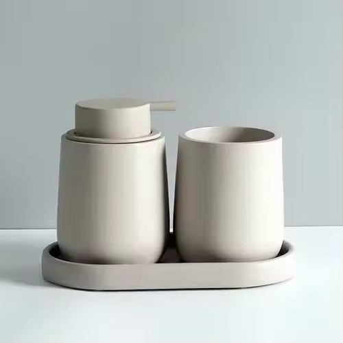 Home Essentials Bathroom Accessories - Garrafa de loção de resina, bandeja